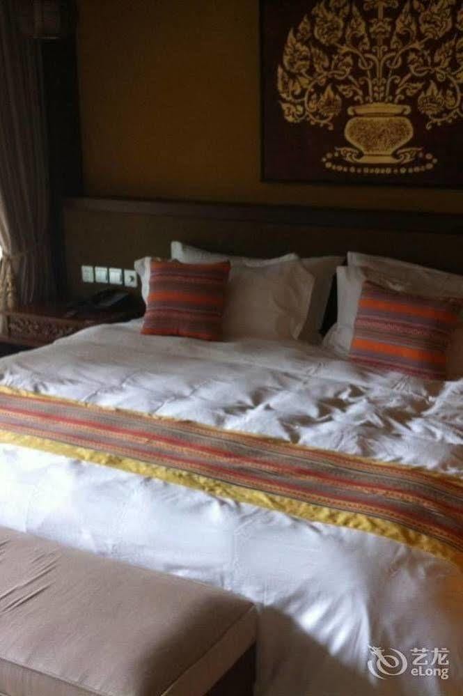 The Tang Hotel Hainan Mount Qixian Baoting Екстериор снимка