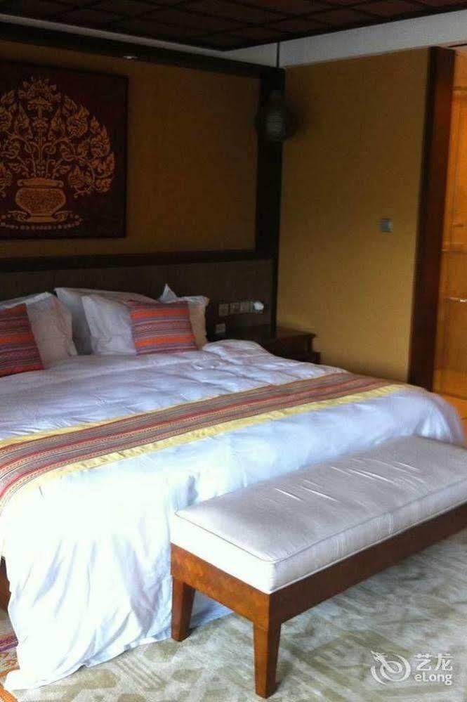 The Tang Hotel Hainan Mount Qixian Baoting Екстериор снимка