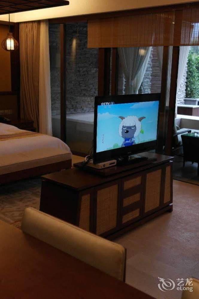 The Tang Hotel Hainan Mount Qixian Baoting Екстериор снимка